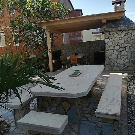 マスリナ アパート ザダル