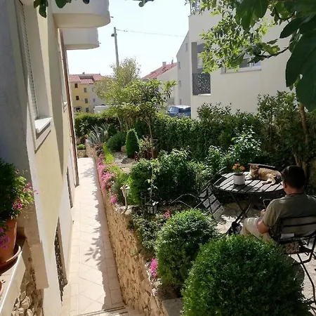 Апартаменти Maslina