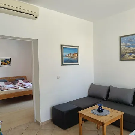 Apartman Maslina Zára