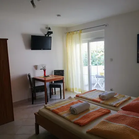 Maslina Apartman *